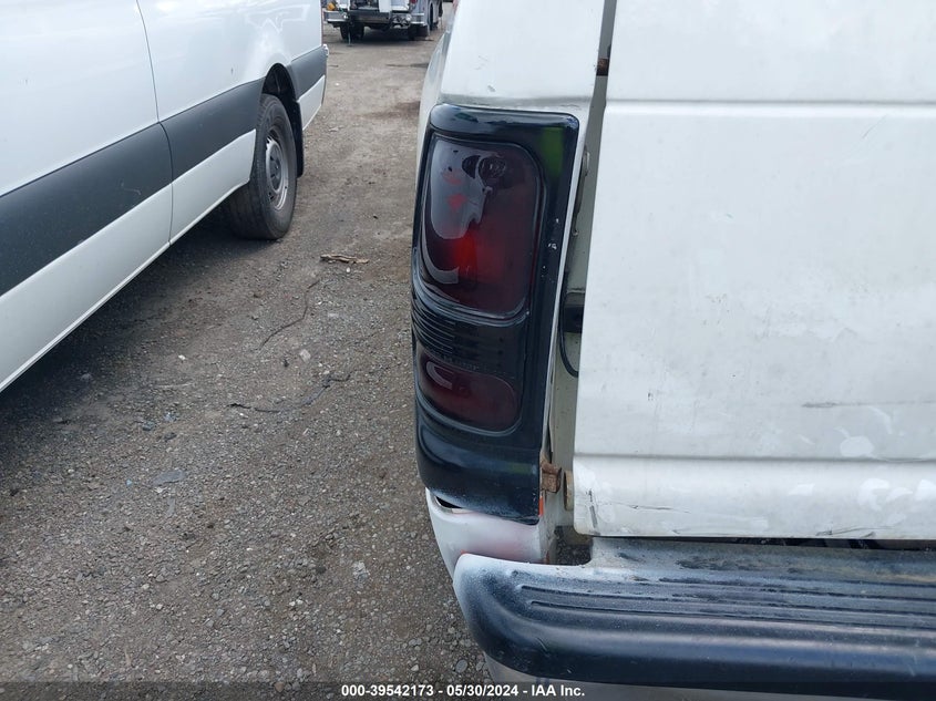 2001 Dodge Ram 2500 St VIN: 3B7KC23681G776031 Lot: 39542173