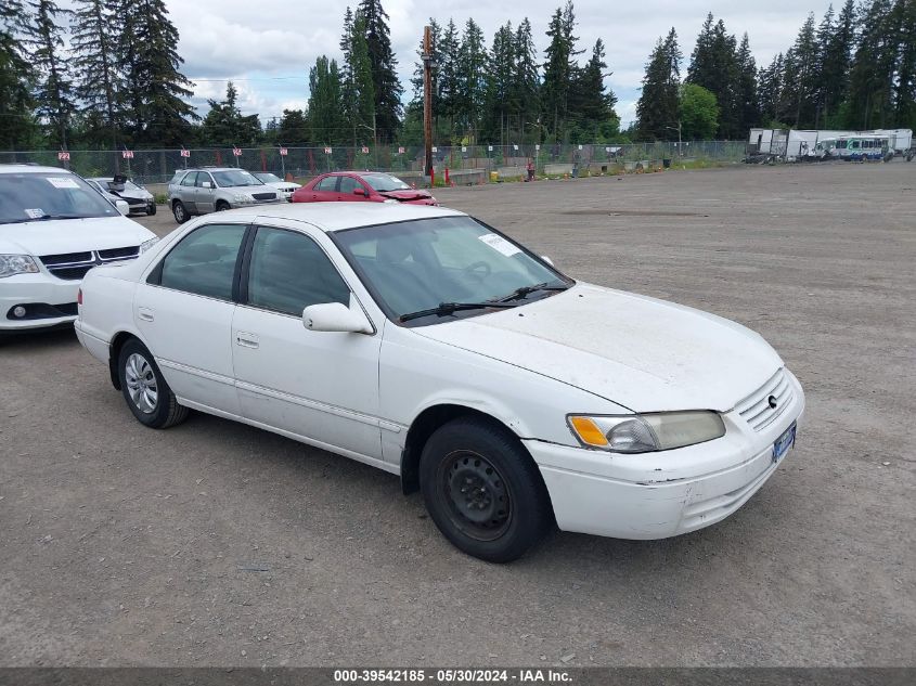 1999 Toyota Camry Le VIN: JT2BG22K6X0292822 Lot: 39542185