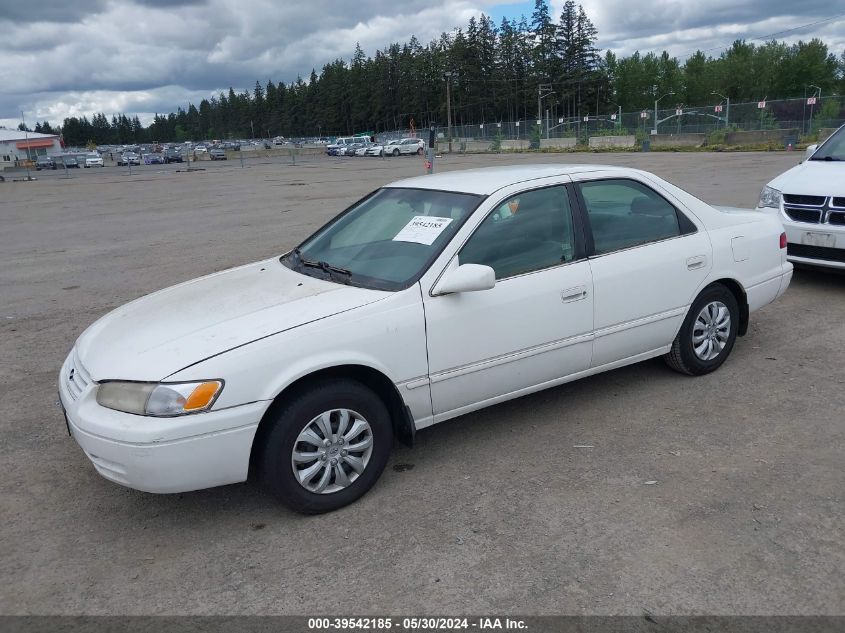 1999 Toyota Camry Le VIN: JT2BG22K6X0292822 Lot: 39542185