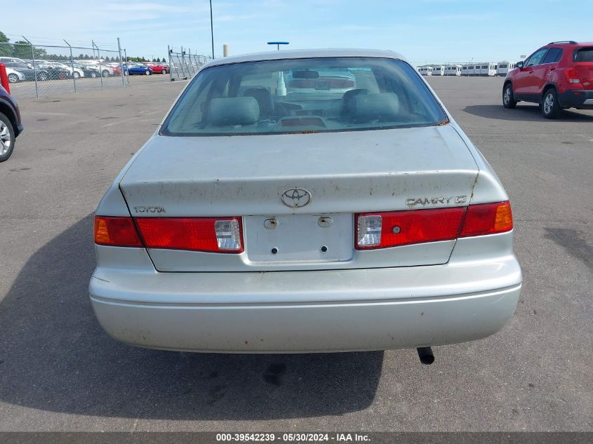 2000 Toyota Camry Le VIN: 4T1BG22K9YU694735 Lot: 39542239