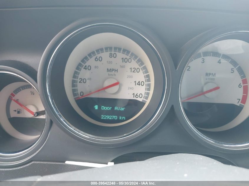 2009 Dodge Challenger R/T VIN: 2B3LJ54T19H511464 Lot: 39542248