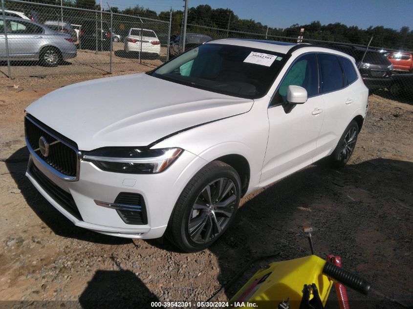 2022 Volvo Xc60 B5 Momentum VIN: YV4L12RK2N1074626 Lot: 39542301