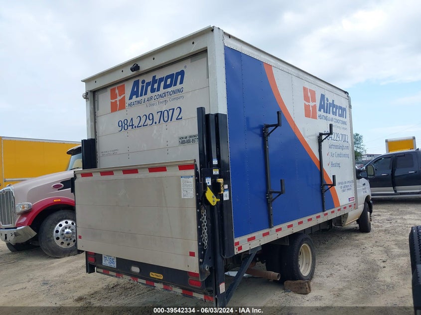 2021 FORD E-350 CUTAWAY (VIN: 1FDWE3FKXMDC30077