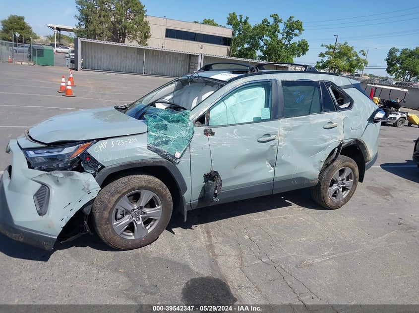 2023 TOYOTA RAV4 XLE - 2T3W1RFV1PW291631