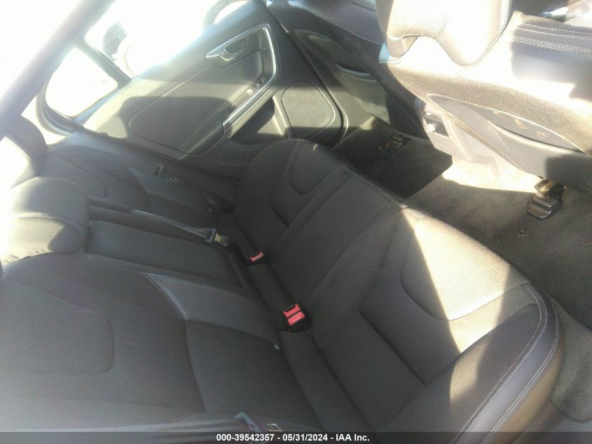 2015 Volvo S60 T5 VIN: YV126MFJ9F2365718 Lot: 39542357