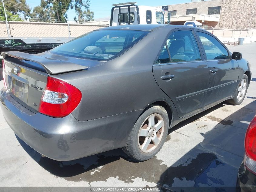 2004 Toyota Camry Se V6 VIN: 4T1BA32K24U030729 Lot: 39542376