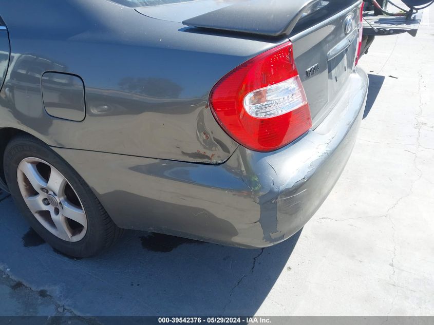 2004 Toyota Camry Se V6 VIN: 4T1BA32K24U030729 Lot: 39542376