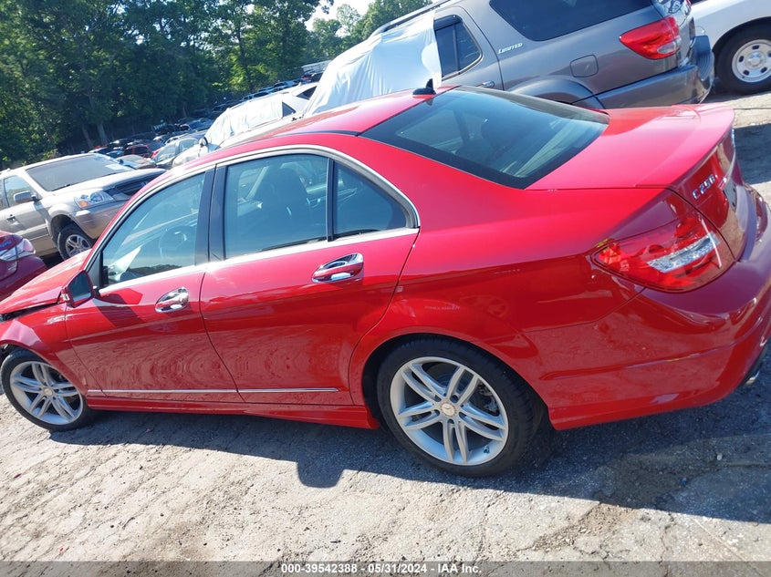 2014 Mercedes-Benz C 250 Luxury/Sport VIN: WDDGF4HB4EA962514 Lot: 39542388