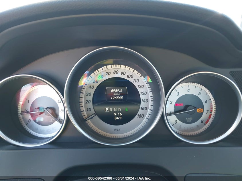 2014 Mercedes-Benz C 250 Luxury/Sport VIN: WDDGF4HB4EA962514 Lot: 39542388