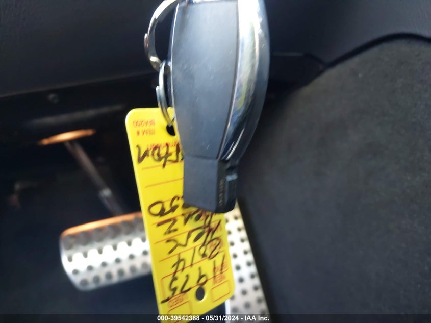 2014 Mercedes-Benz C 250 Luxury/Sport VIN: WDDGF4HB4EA962514 Lot: 39542388