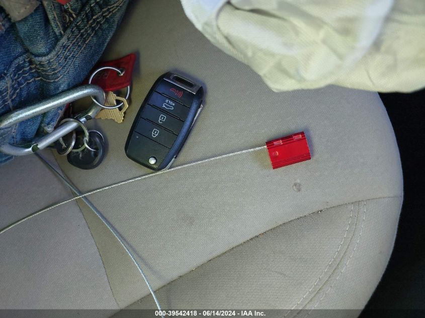 2015 Kia Optima Lx VIN: 5XXGM4A72FG449936 Lot: 39542418