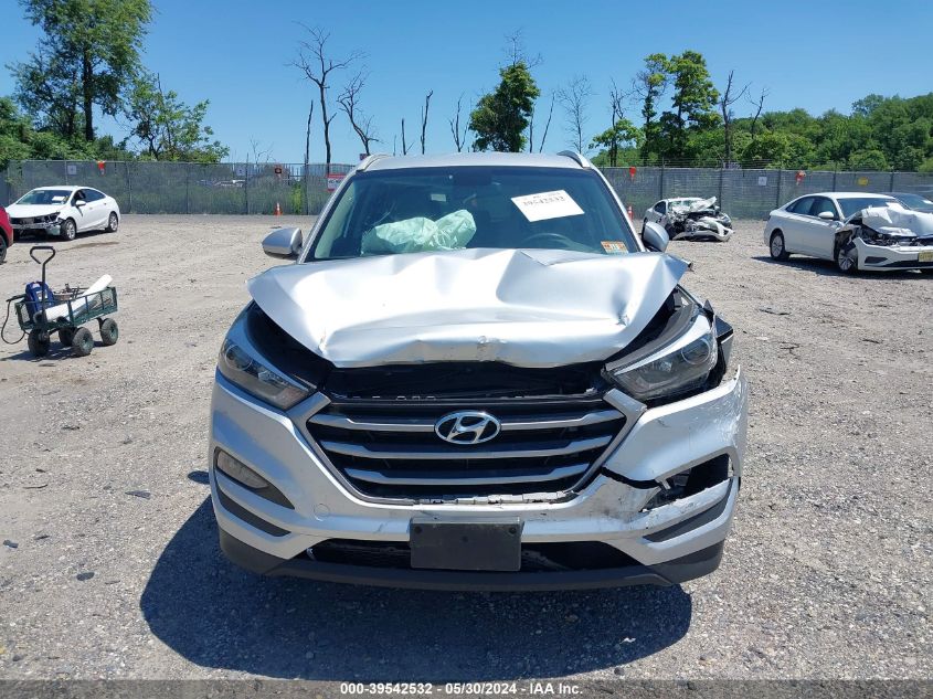 KM8J3CA40HU541483 2017 Hyundai Tucson Se