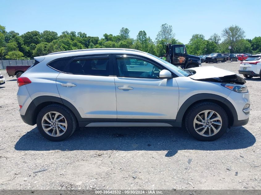 KM8J3CA40HU541483 2017 Hyundai Tucson Se