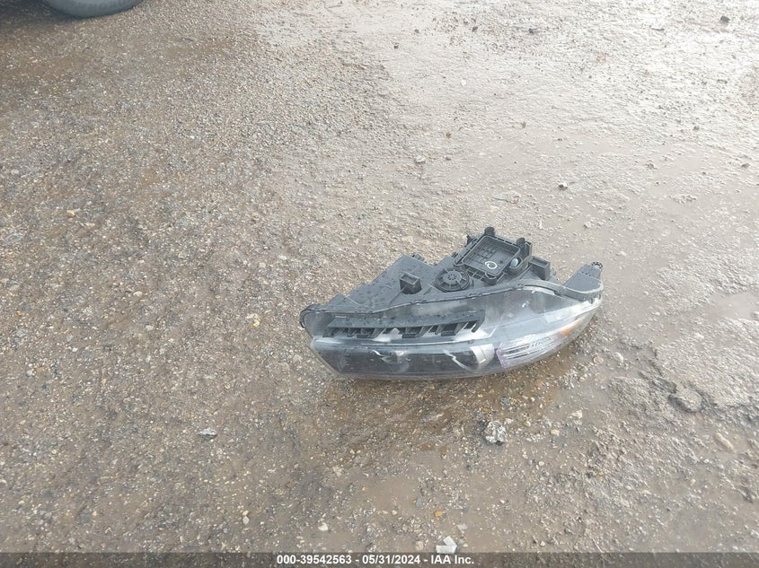 2016 Kia Sorento 2.4L Lx VIN: 5XYPG4A37GG157488 Lot: 39542563