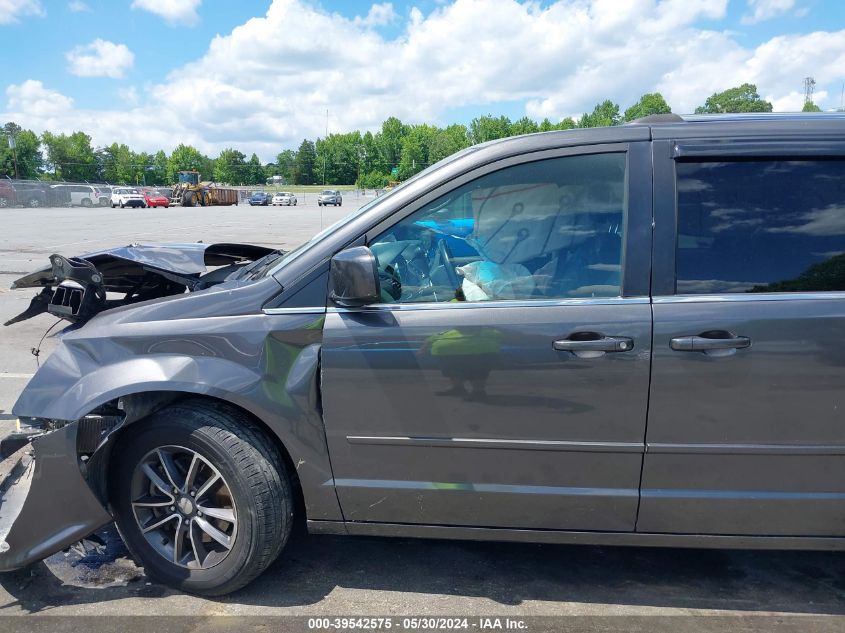 2017 Dodge Grand Caravan Sxt VIN: 2C4RDGCG2HR603756 Lot: 39542575