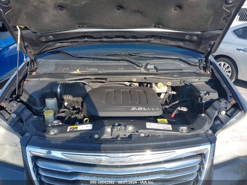 2013 Chrysler Town & Country Touring VIN: 2C4RC1BGXDR792877 Lot: 39542592