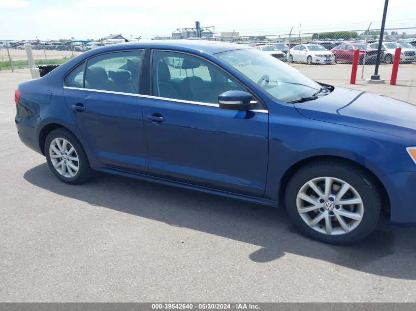 2013 Volkswagen Jetta 2.5L Se VIN: 3VWDX7AJ6DM392155 Lot: 39542640