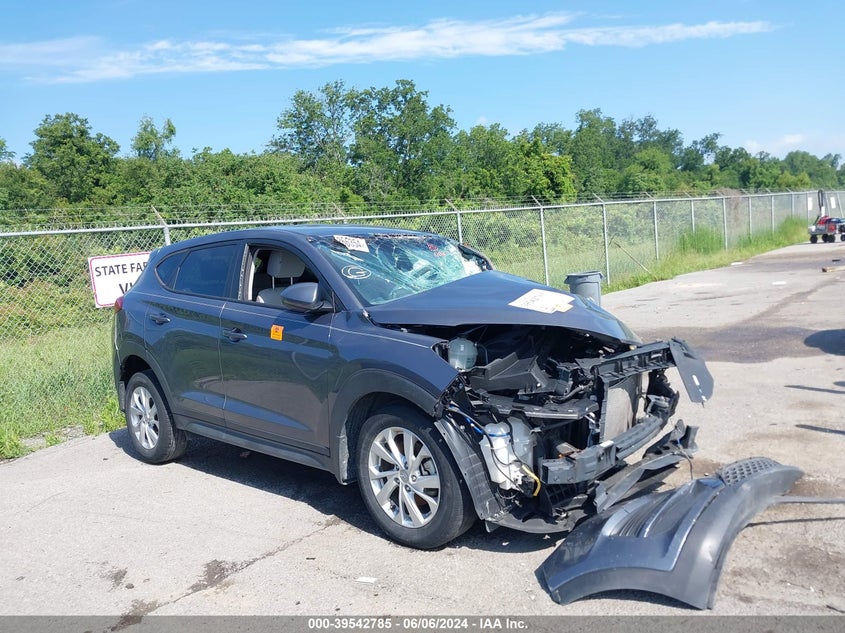 HYUNDAI TUCSON SE 2021