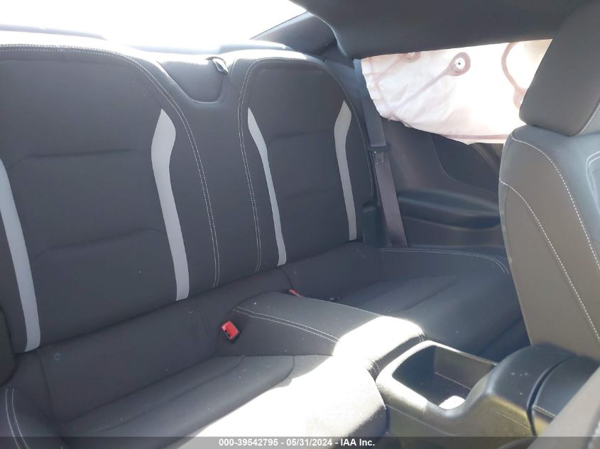 2018 Chevrolet Camaro 1Lt VIN: 1G1FB1RX1J0153460 Lot: 39542795