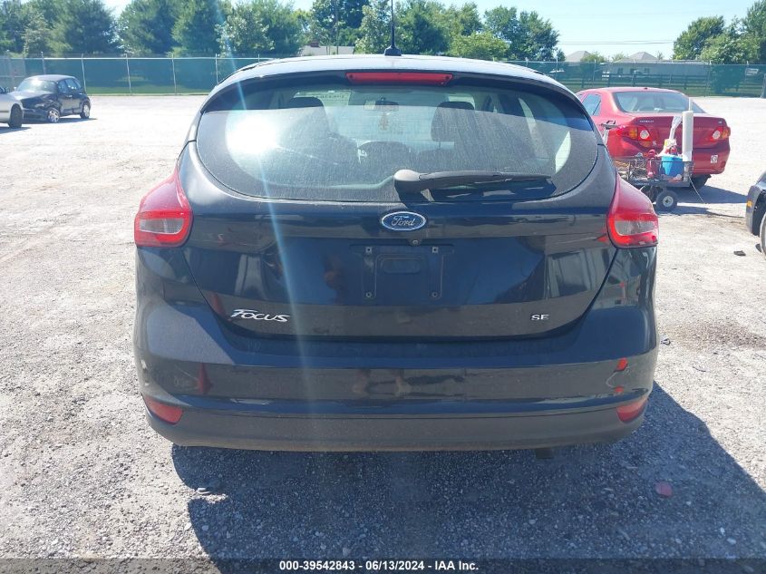 2017 Ford Focus Se VIN: 1FADP3K25HL247902 Lot: 39542843