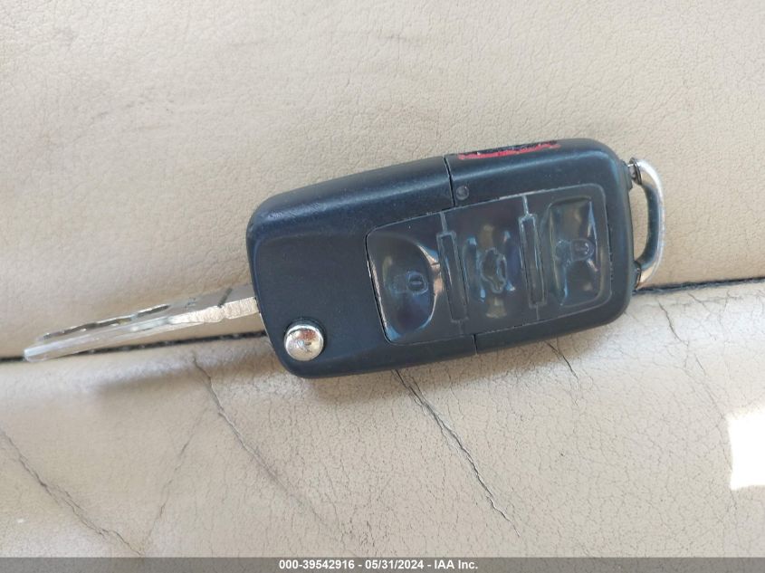 2001 Volkswagen Passat Gls V6 VIN: WVWPH63BX1P131212 Lot: 39542916