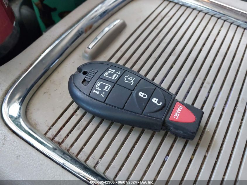 2013 Dodge Grand Caravan Sxt VIN: 2C4RDGCG9DR60769 Lot: 39542966