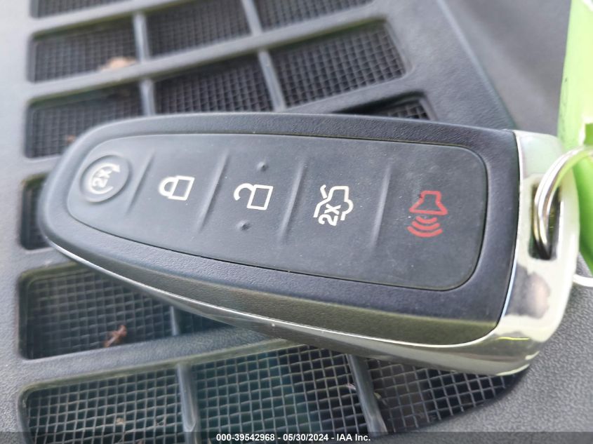 2013 Ford Escape Titanium VIN: 1FMCU0J9XDUB62288 Lot: 39542968