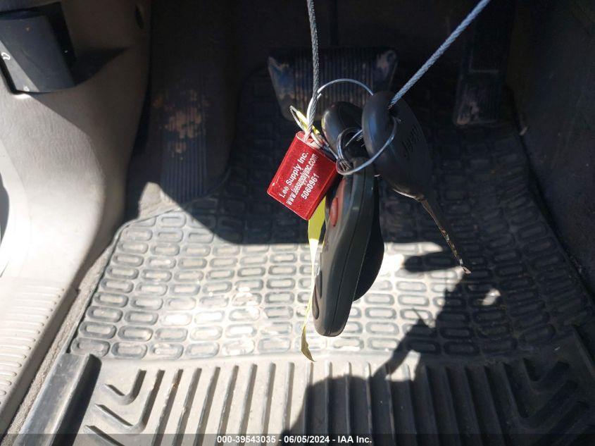 2000 Jeep Grand Cherokee Laredo VIN: 1J4GW48N9YC168714 Lot: 39543035