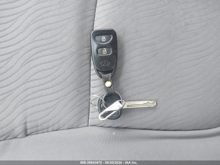 2012 Hyundai Accent Gls VIN: KMHCU4AE4CU072816 Lot: 39543070