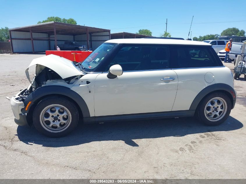 2012 Mini Cooper VIN: WMWSU3C55CT261890 Lot: 39543283