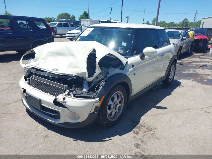 2012 Mini Cooper VIN: WMWSU3C55CT261890 Lot: 39543283