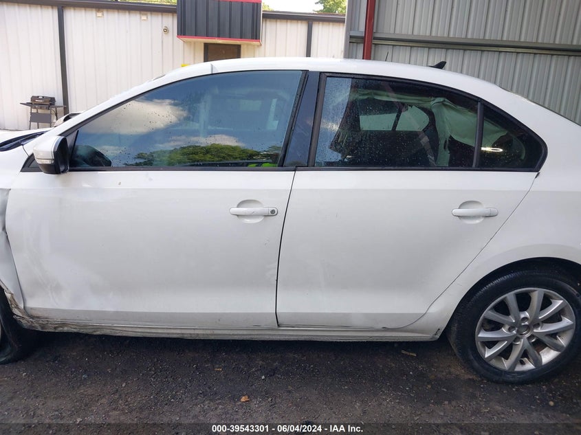 2012 Volkswagen Jetta 2.5L Se VIN: 3VWDP7AJ7CM450725 Lot: 39543301