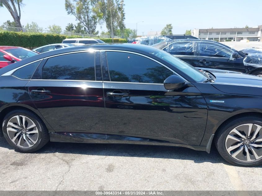 2018 Honda Accord Hybrid VIN: 1HGCV3F10JA001677 Lot: 39543314