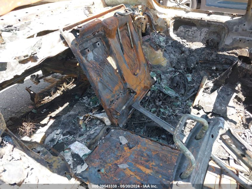 2009 BMW 328I VIN: WBAWV13579P122946 Lot: 39543338