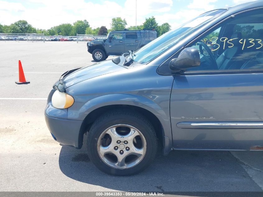 2001 Dodge Grand Caravan Es VIN: 2B8GP54L71R320947 Lot: 39543353