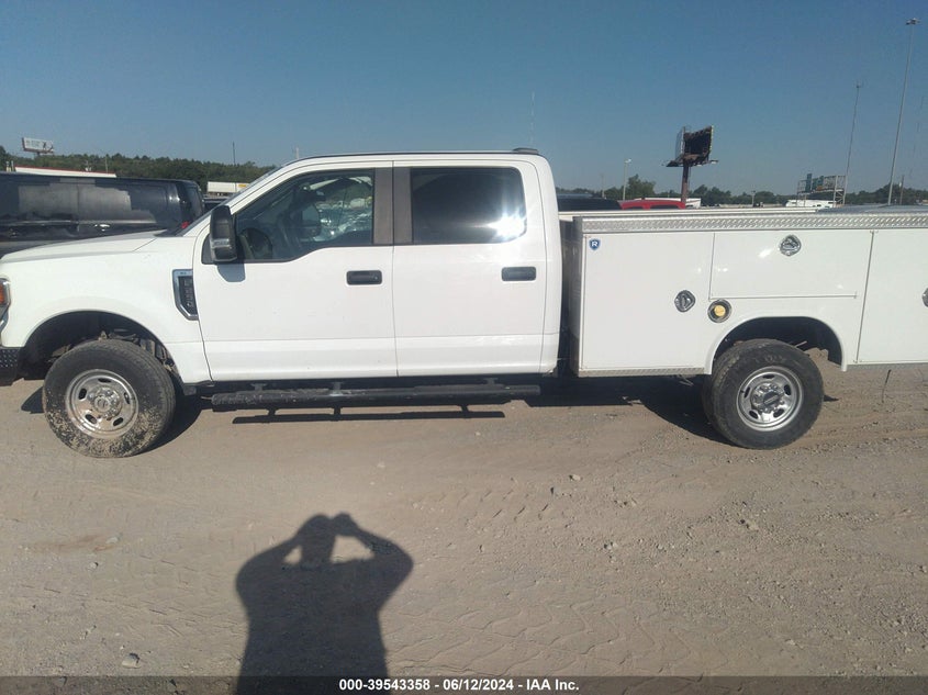 2022 Ford F-250 Xl VIN: 1FT7W2B64NED77421 Lot: 39543358