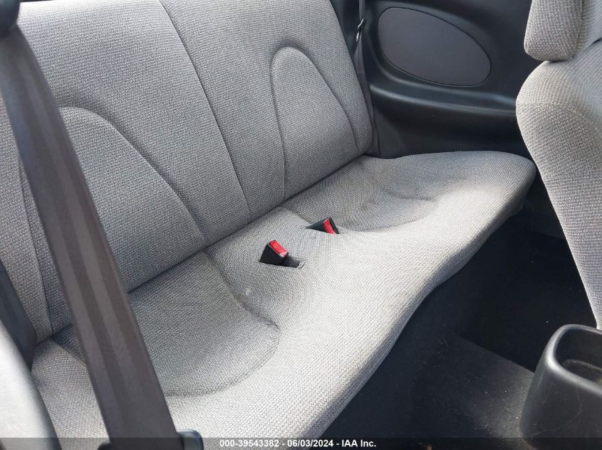 1999 Hyundai Tiburon VIN: KMHJG24F2XU141953 Lot: 39543382