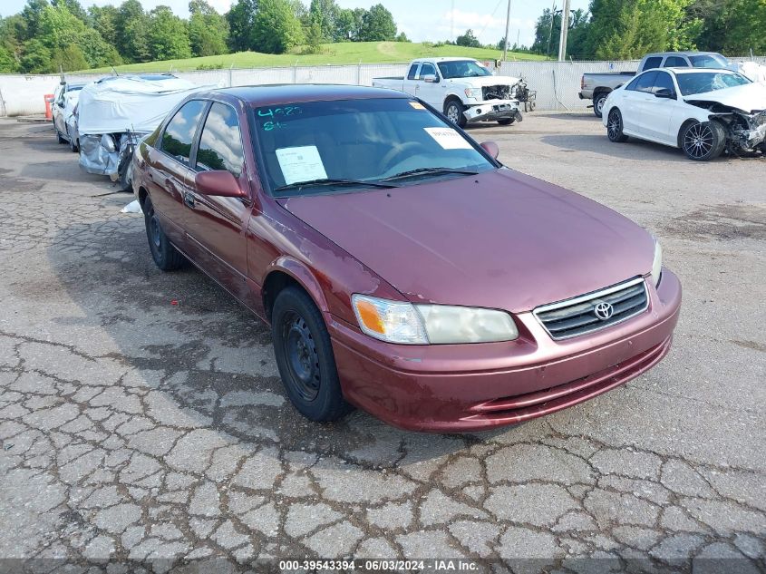 2001 Toyota Camry Le VIN: 4T1BG22K81U067742 Lot: 39543394