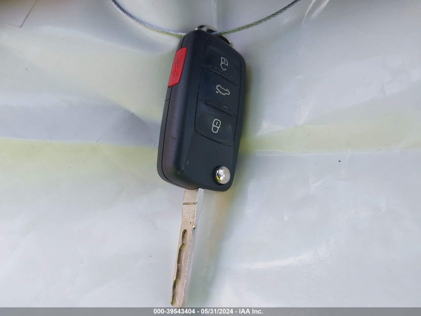 2011 Volkswagen Jetta 2.0L S VIN: 3VW1K7AJ6BM398407 Lot: 39543404