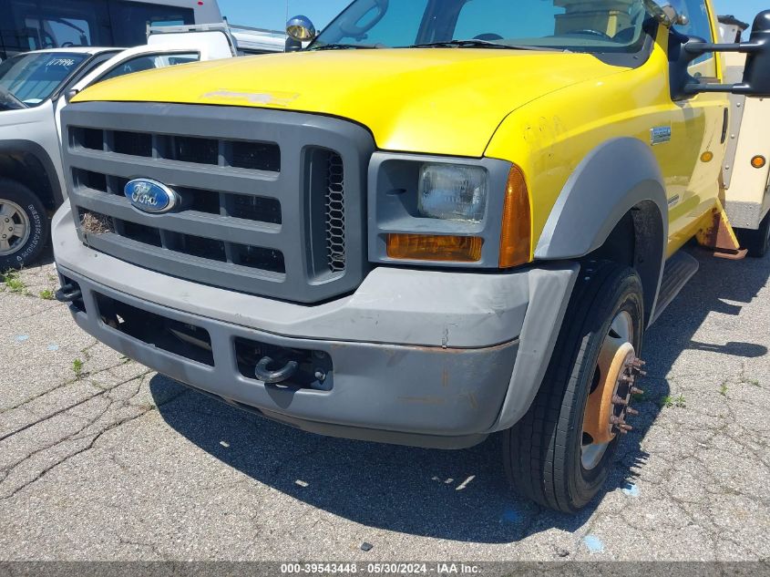 2005 Ford F550 Super Duty VIN: 1FDAF56P25EB37760 Lot: 39543448