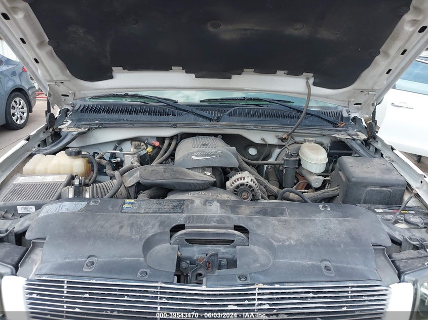 2004 Chevrolet Silverado 1500 Ls VIN: 2GCEC19T941270726 Lot: 39543470