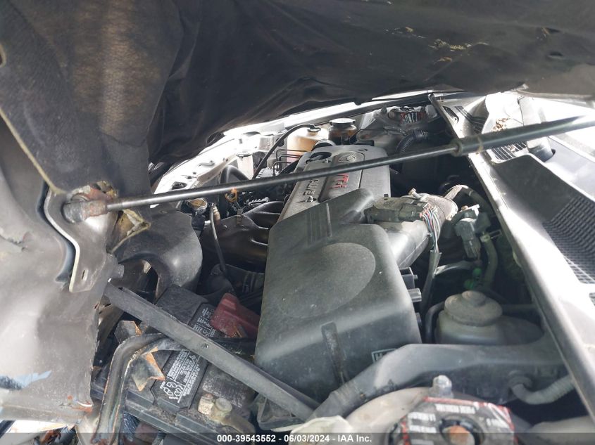 2005 Toyota Camry Le VIN: JTDBE30KX53027998 Lot: 39543552