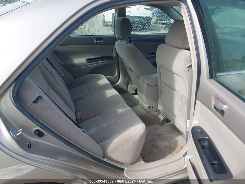 2005 Toyota Camry Le VIN: JTDBE30KX53027998 Lot: 39543552