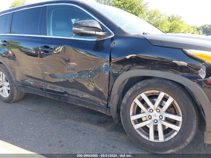 2015 Toyota Highlander Le V6 VIN: 5TDBKRFH0FS140690 Lot: 39543565