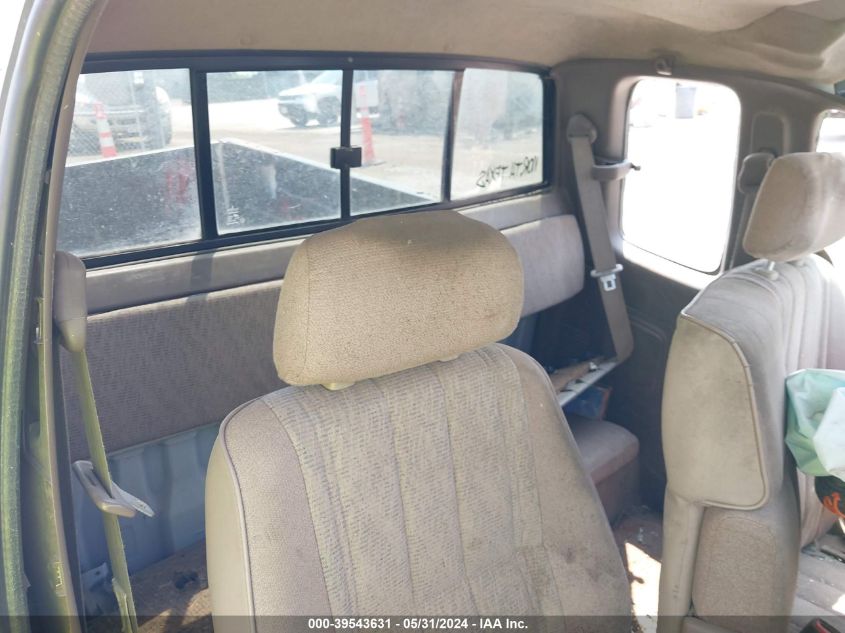 1999 Toyota Tacoma VIN: 4TAVL52N4XZ564755 Lot: 39543631