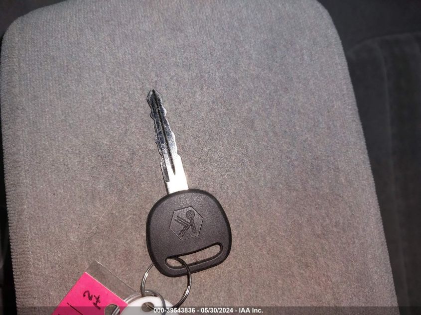 2002 Chevrolet Blazer Ls VIN: 1GNDT13W92K182178 Lot: 39543836