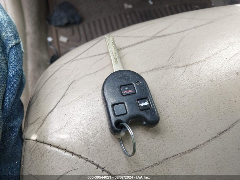 2003 Lexus Es 300 VIN: JTHBF30G530105108 Lot: 39544023