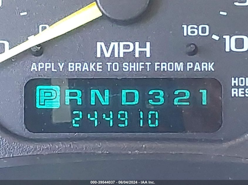 2001 Chevrolet Tahoe Ls VIN: 1GNEC13T81J149039 Lot: 39544037