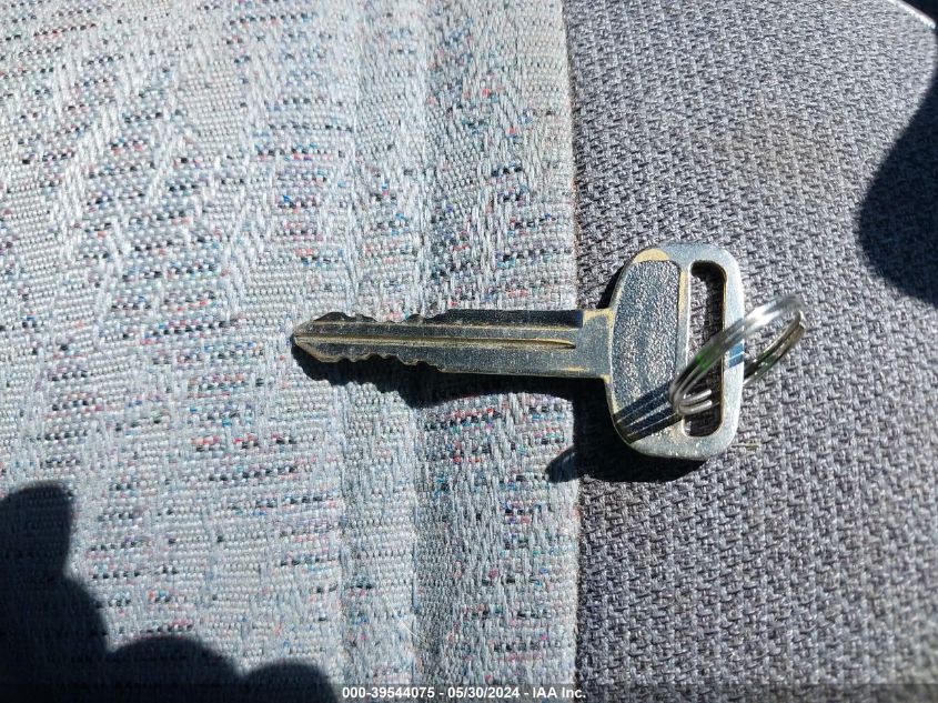 1998 Toyota Tacoma VIN: 4TAVL52N6WZ016187 Lot: 39544075