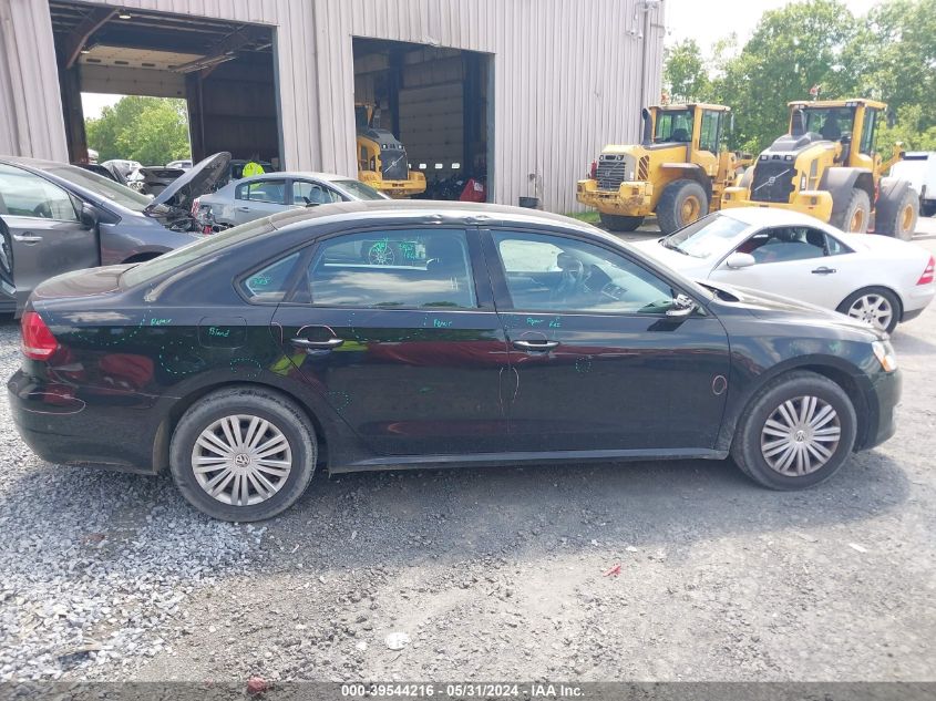 2015 Volkswagen Passat 1.8T S VIN: 1VWAT7A38FC071786 Lot: 39544216